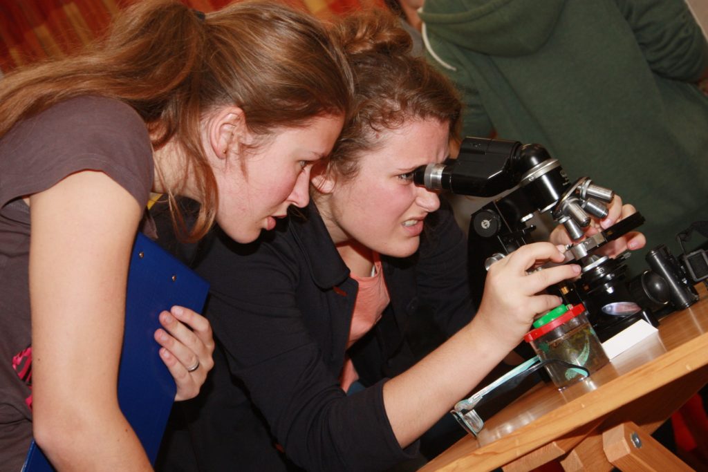 Mikroskopování na soutěži Ekologická olympiáda